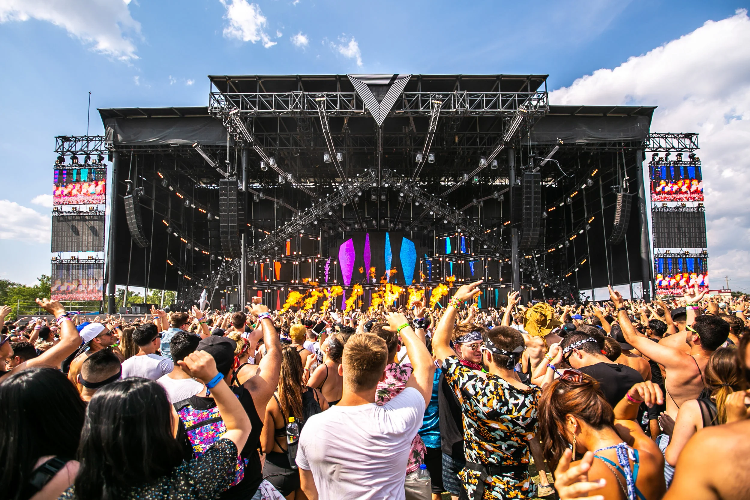 @ZACH_MACPHOTO_VELD2018_DAY2_-17.jpg
