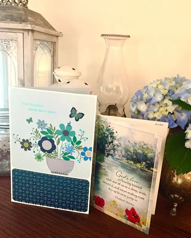 The thoughtfulness of friends! #ilovemail #notecards #thoughtfulness #kindness #personalgreetings #friendship #bringasmilewithanote