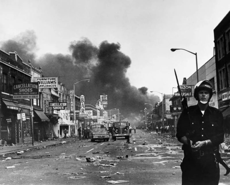 detroit-riots-1967.jpg