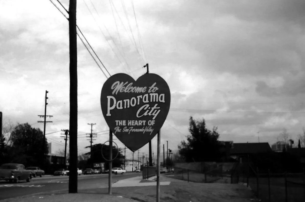 Panorama_City_Sign.jpg