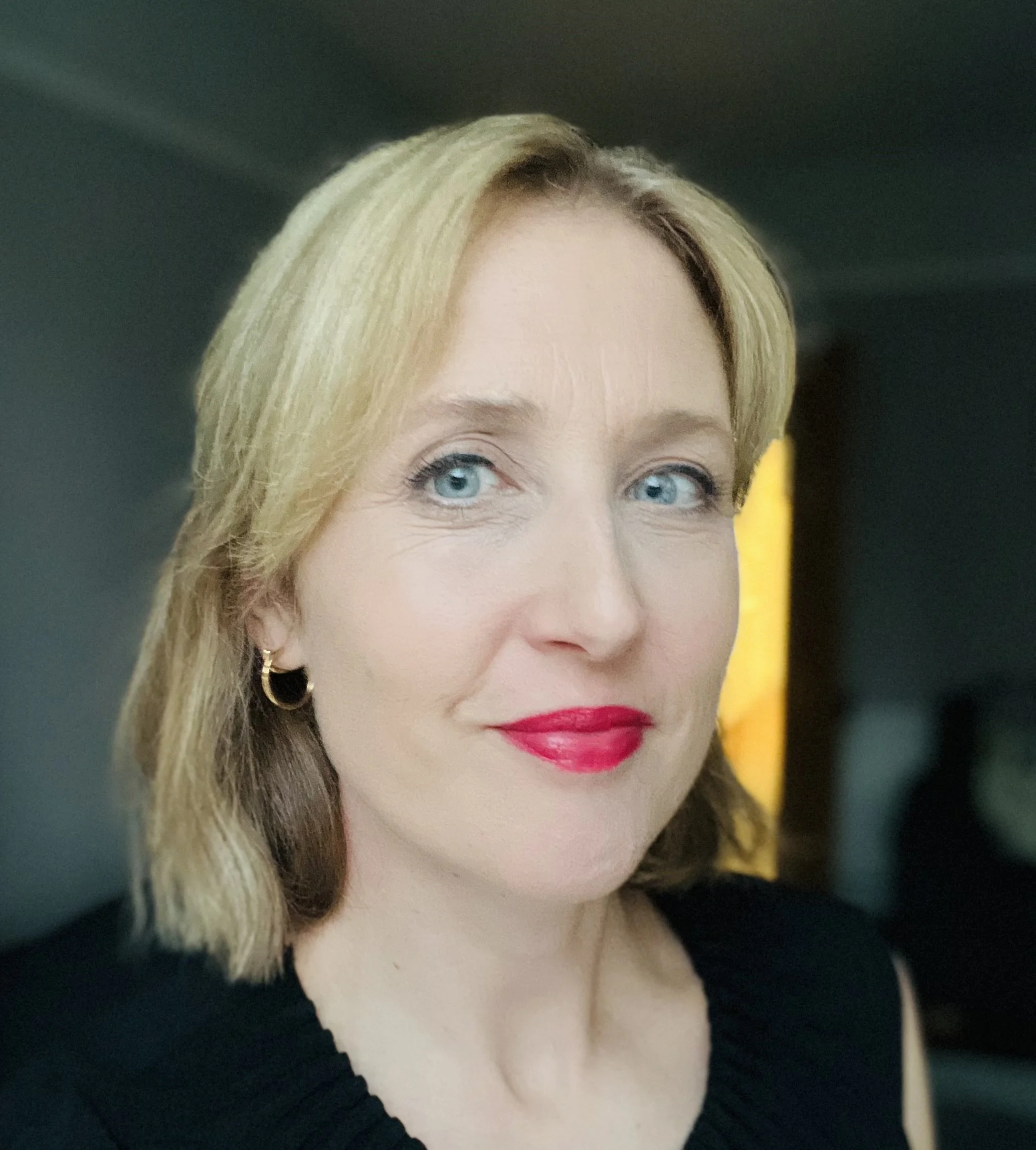 Emmabookprofile.jpeg