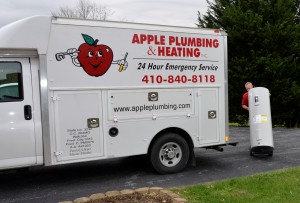 Apple Plumbing delivers a water heater