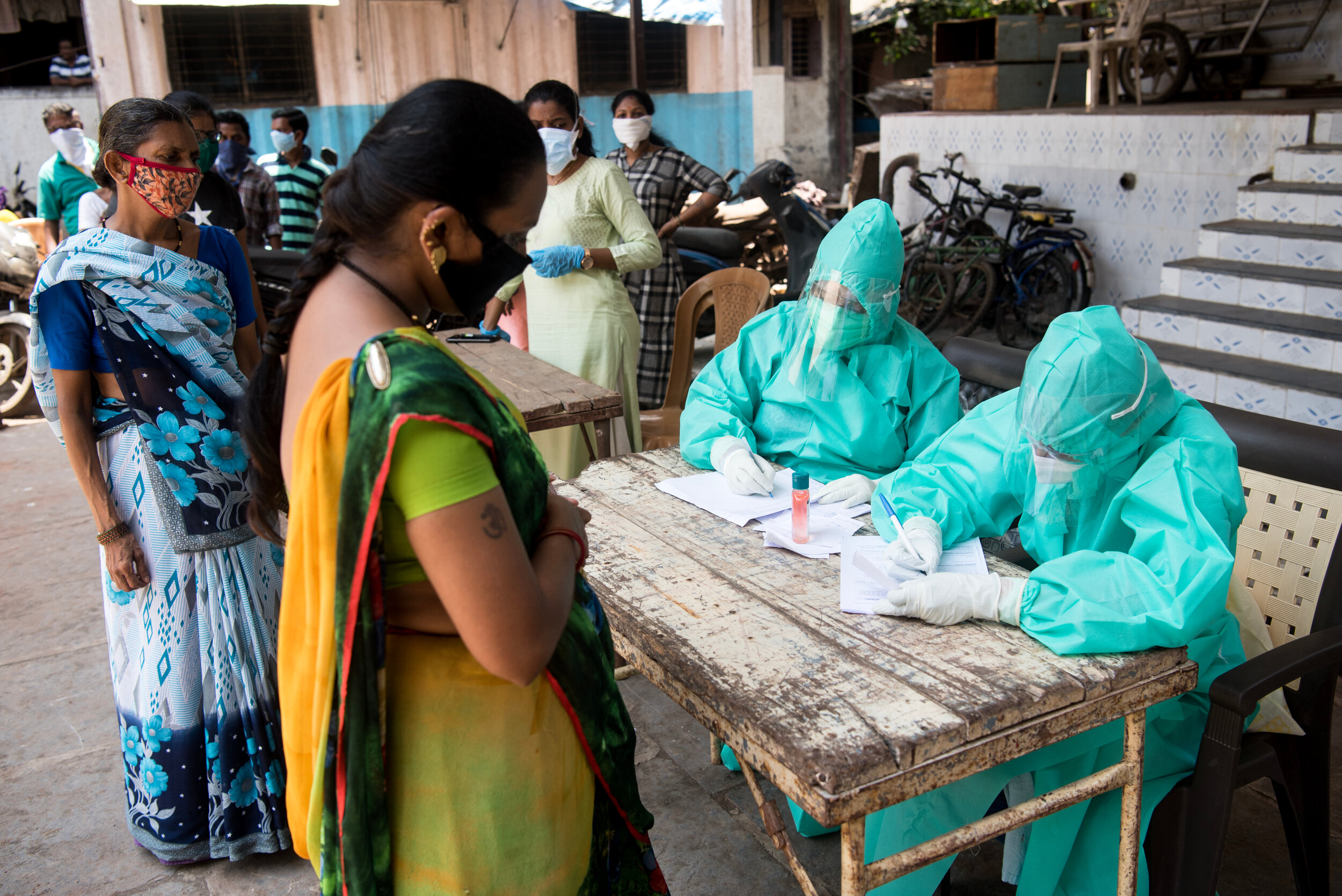 Coronavirus testing in Mumbai.jpg