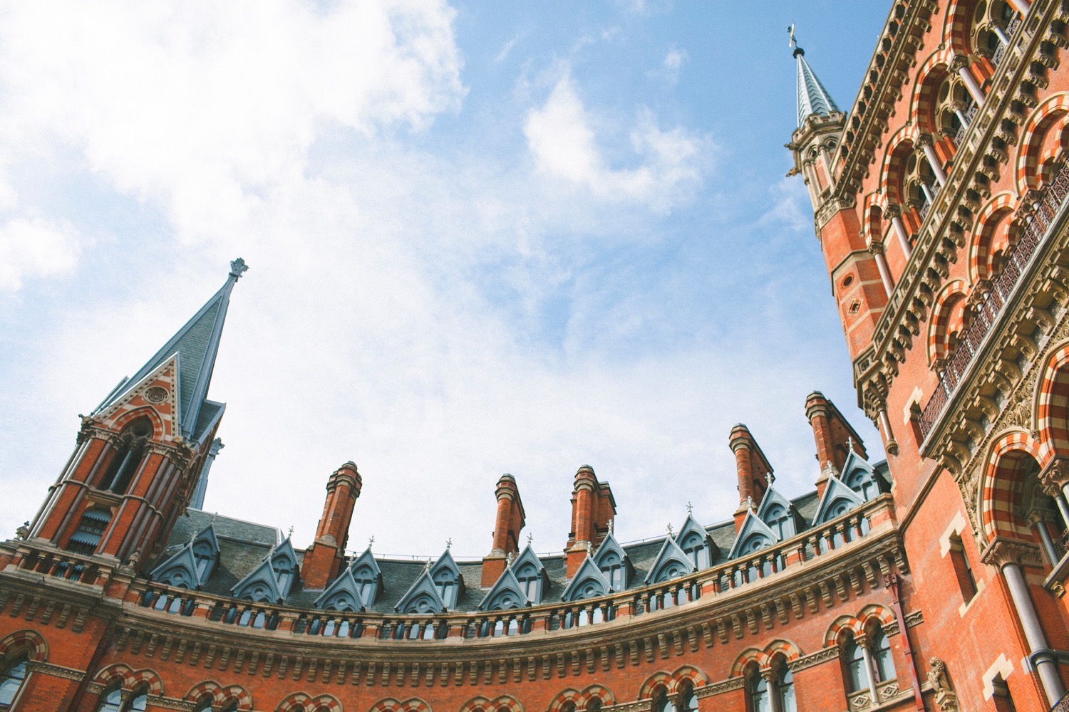 St-Pancras-wedding-photographer-london-003.jpg