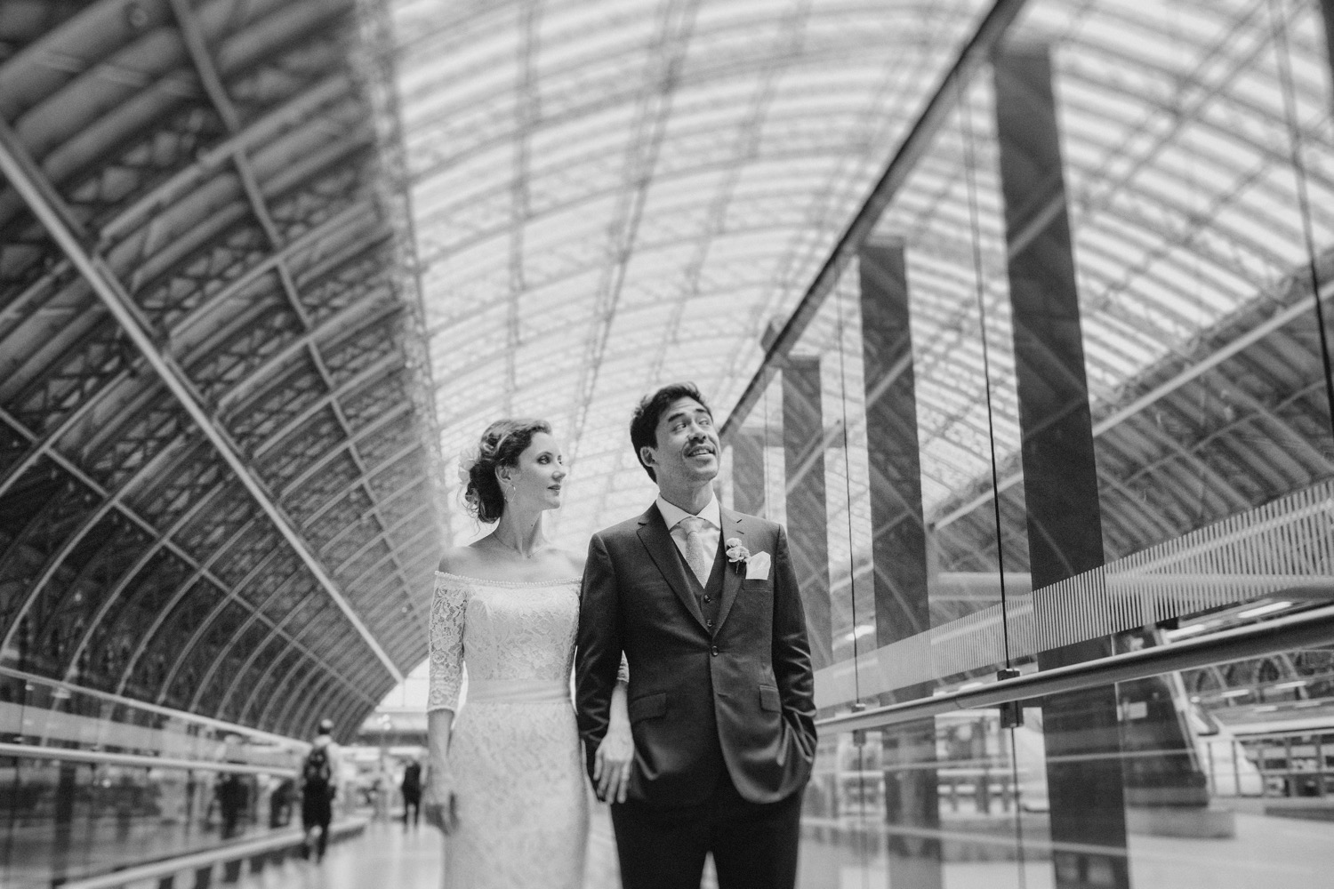 St-Pancras-wedding-photographer-london-078.jpg