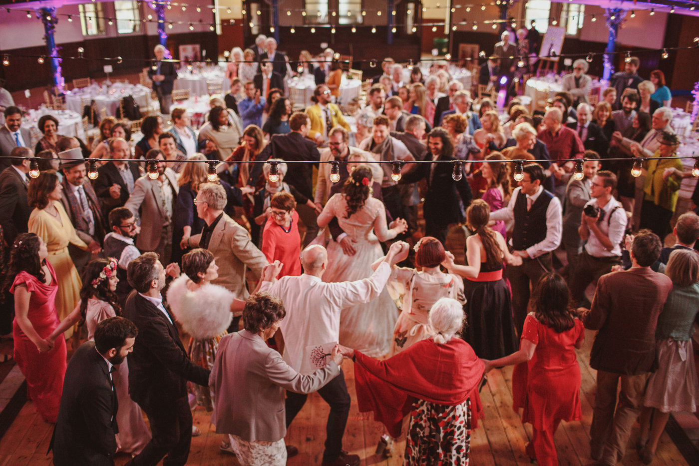 jewish-wedding-photographer-london-26.jpg