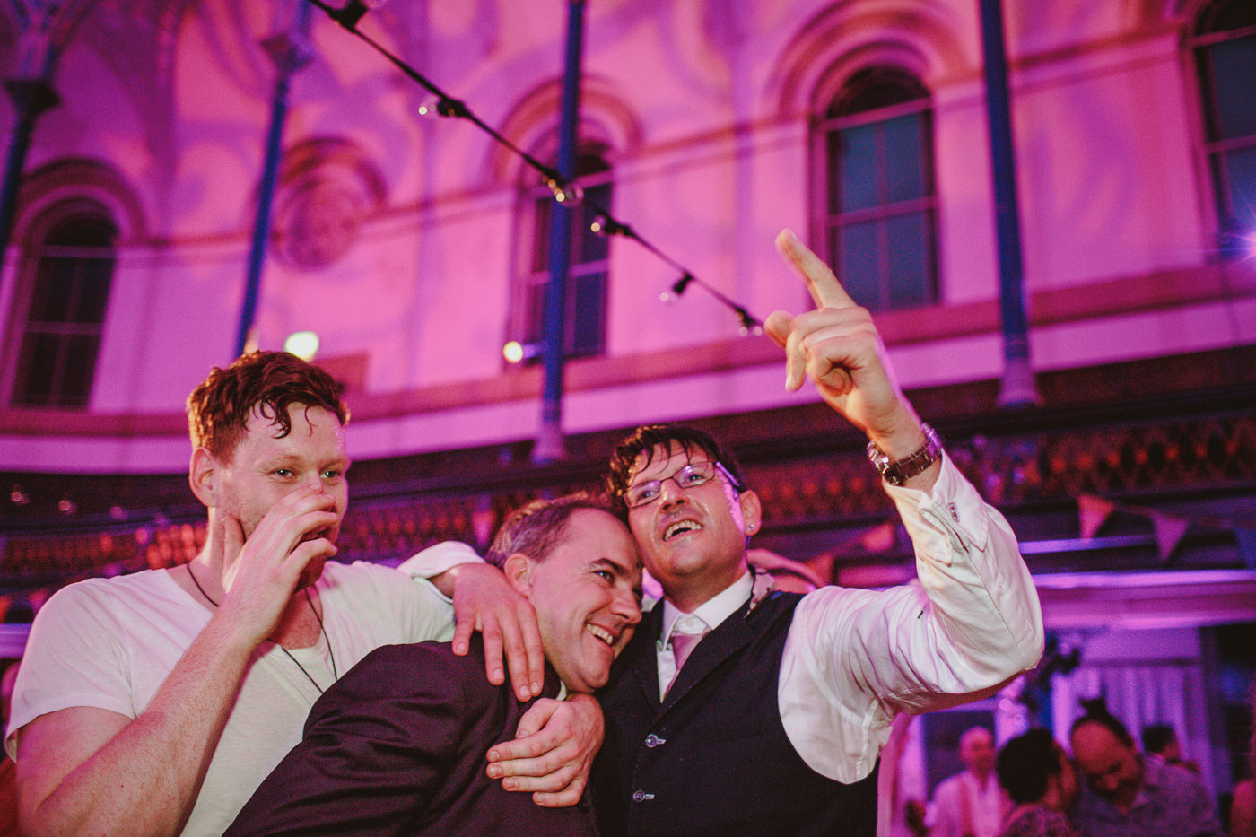 jewish-wedding-photographer-london-70.jpg