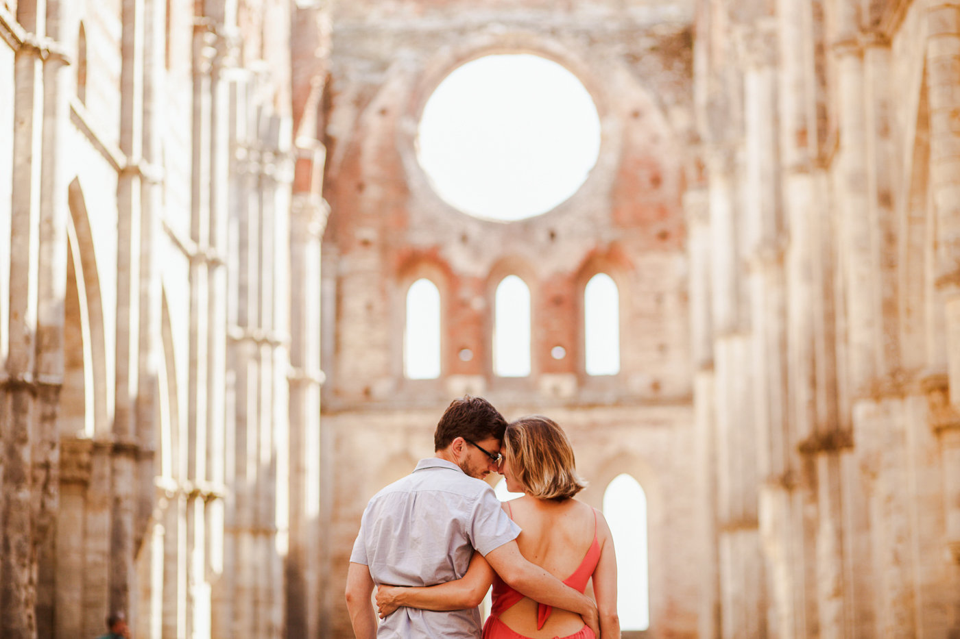 pre-wedding-photography-tuscany-9.jpg