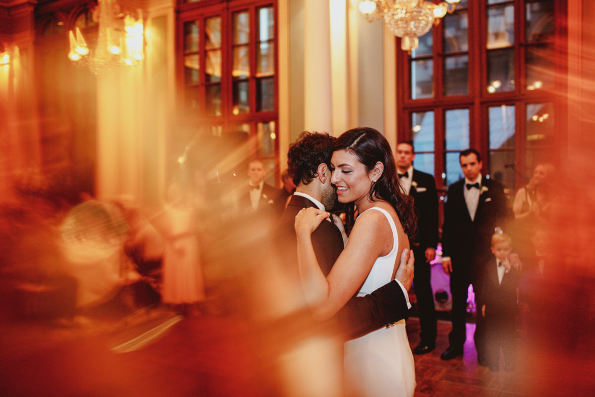 Academy-of-music-wedding-photography-59.jpg