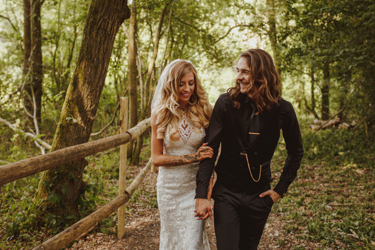 alternative-wedding-photographer-motiejus-38.jpg