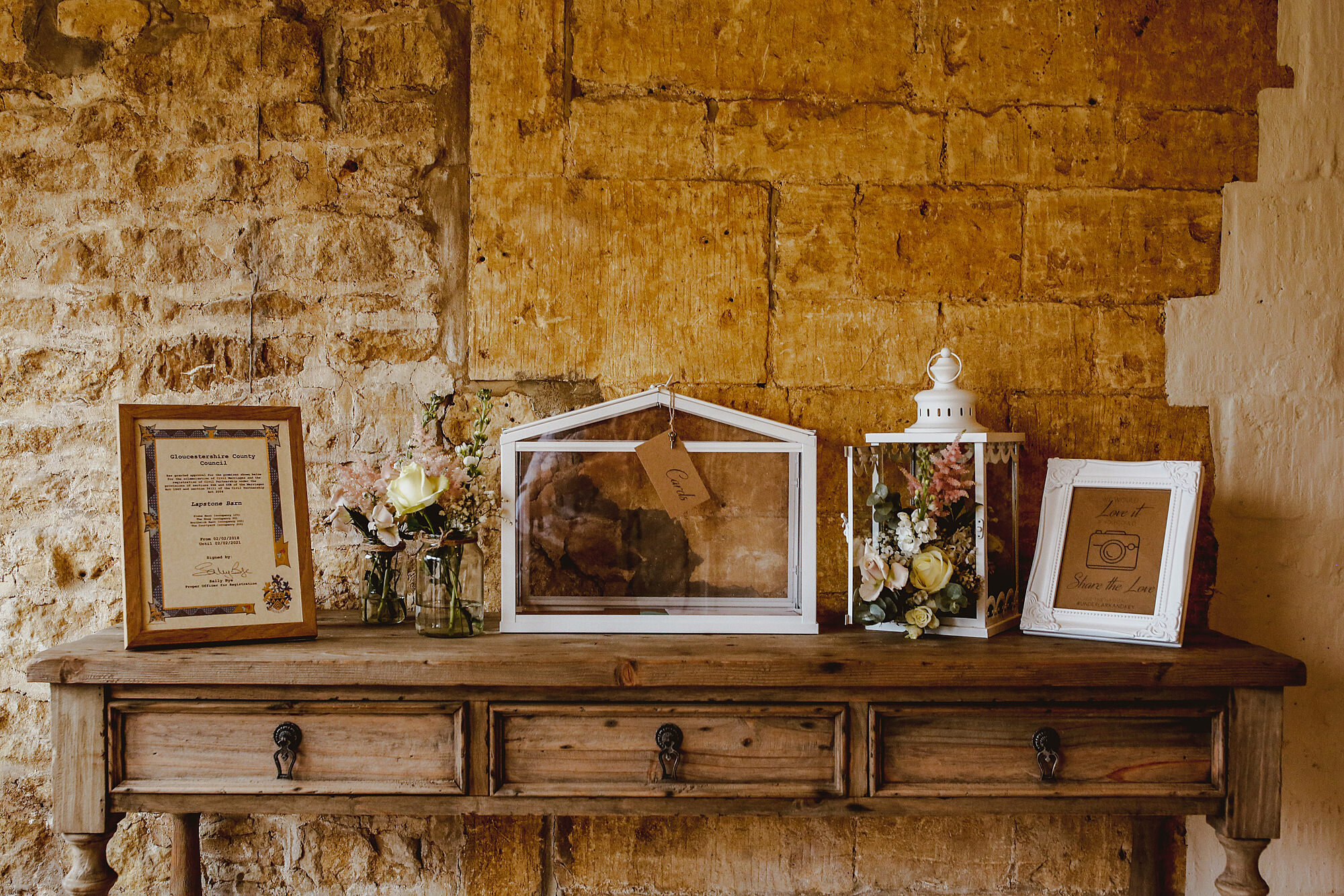  Lapstone Barn Wedding Photography 