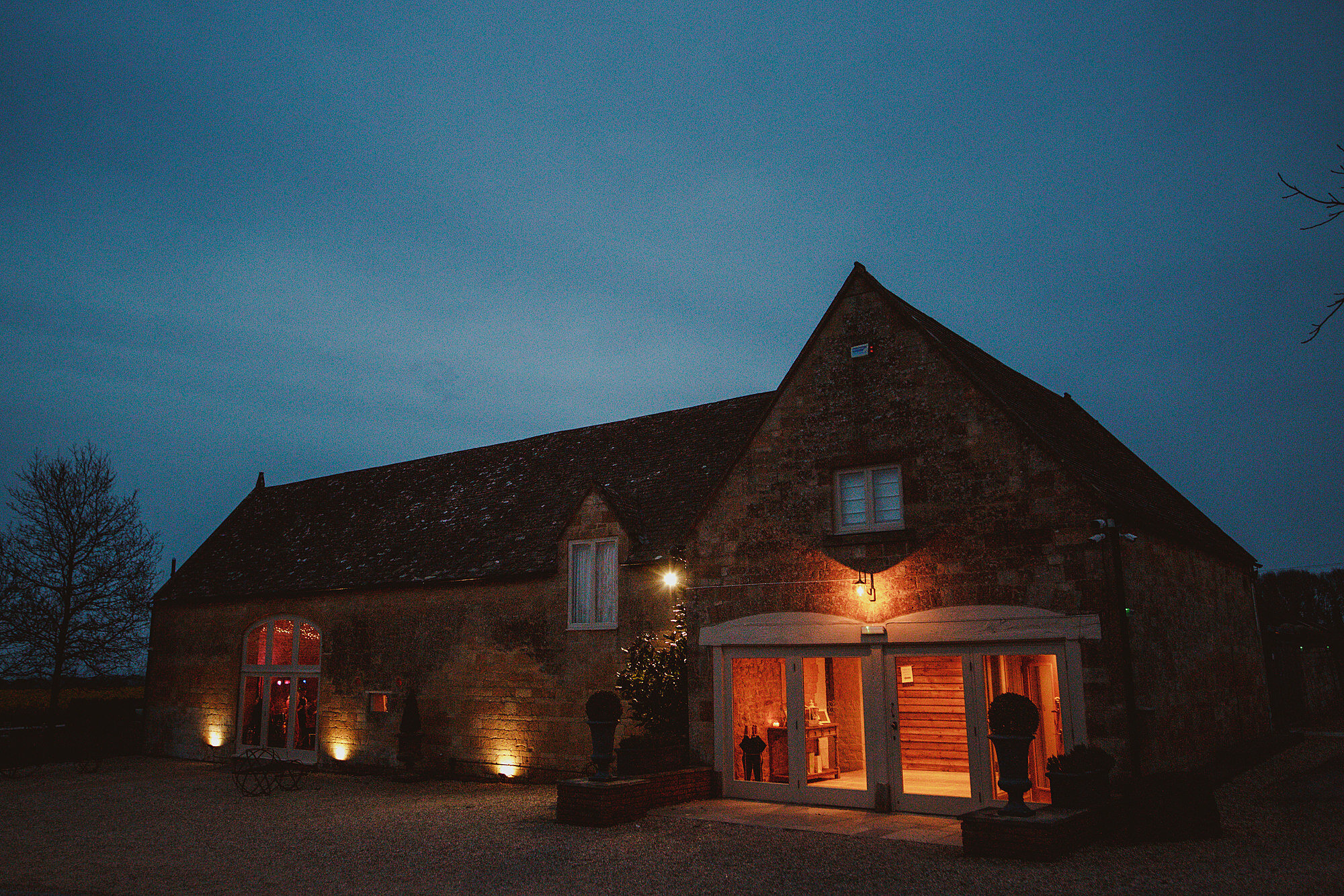  Lapstone Barn Wedding Photography 