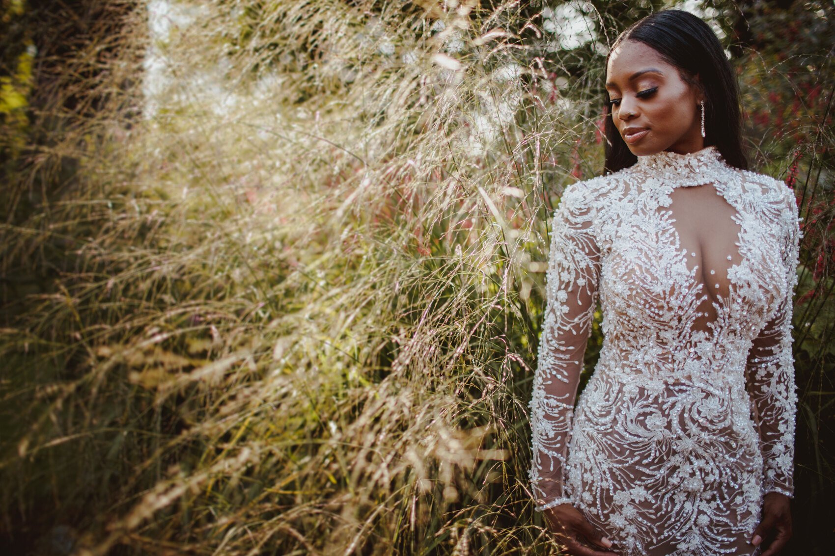  A fun and lovely destination wedding in London city is a beautiful story of love and commitment. Photographed by Destination Wedding Photographer Motiejus. 