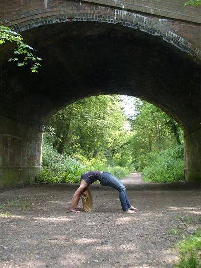 Yoga-with-back-injury-02.jpg