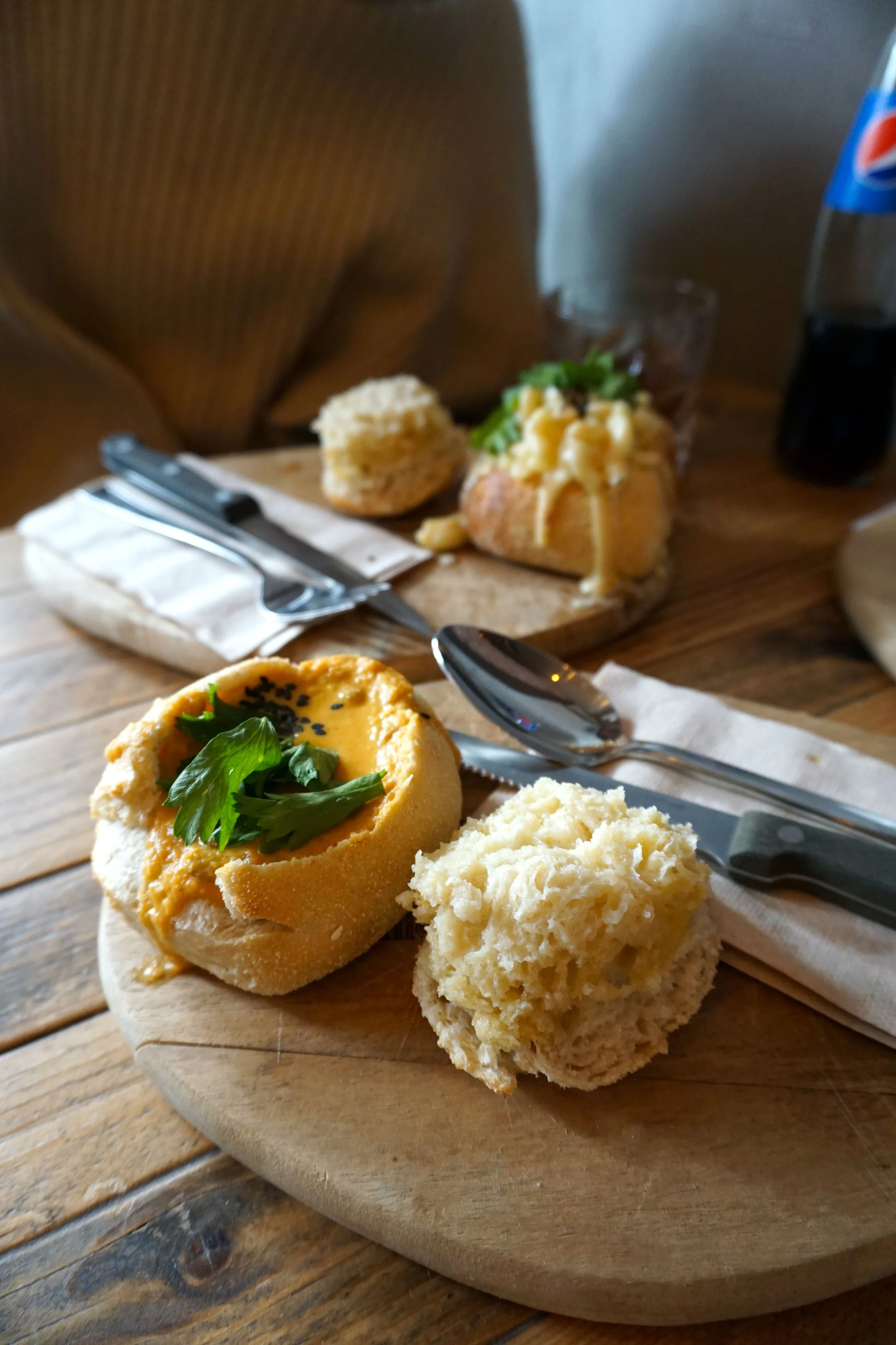 SF Bread Bowl: Supper og gryter servert i brød
