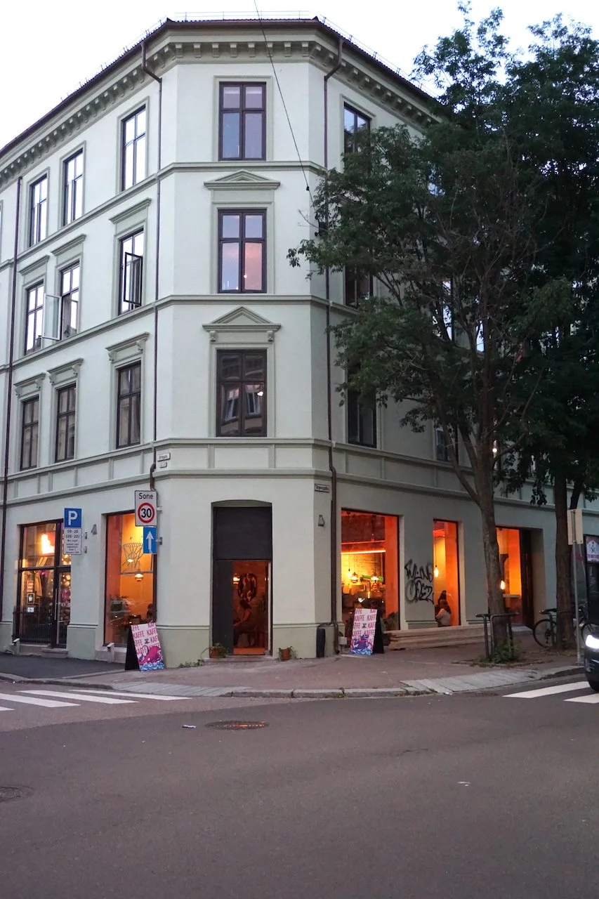 Neongrut Vinklubb: Ny vegansk vinbar