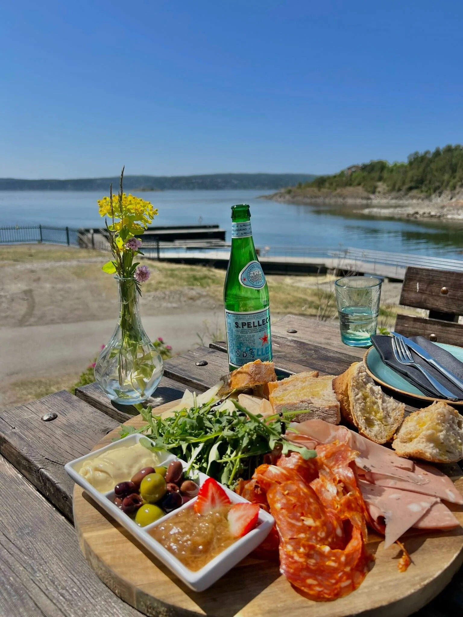 Hei Solvik: Sommerlig restaurant på Malmøya