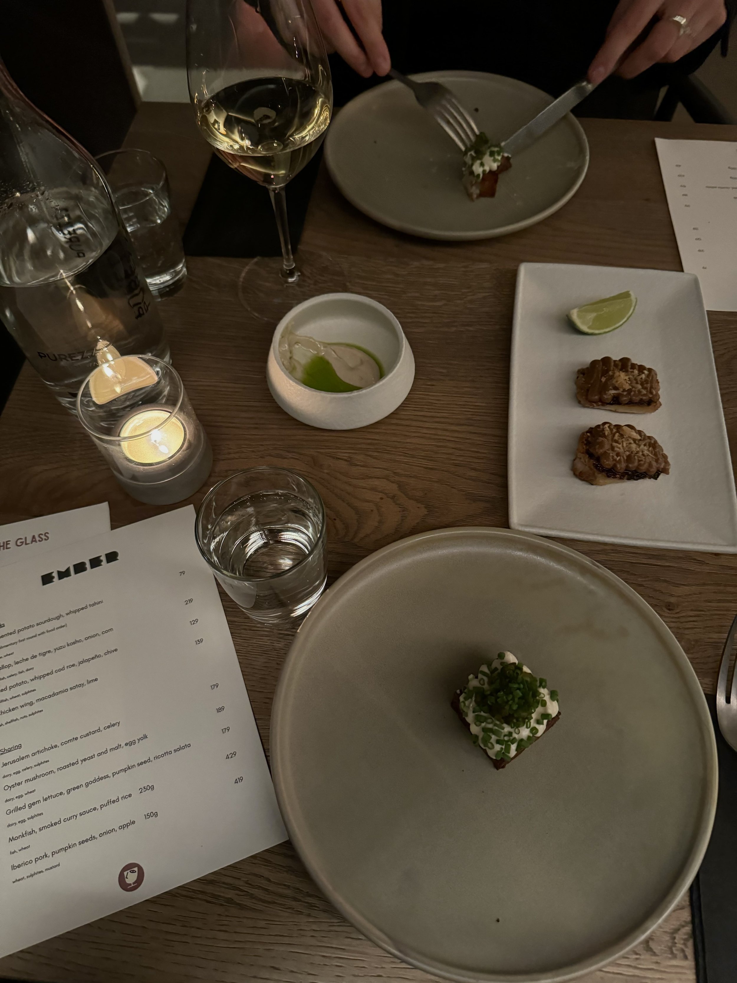 Ember: Nyåpnet vin- og matbar på Grünerløkka