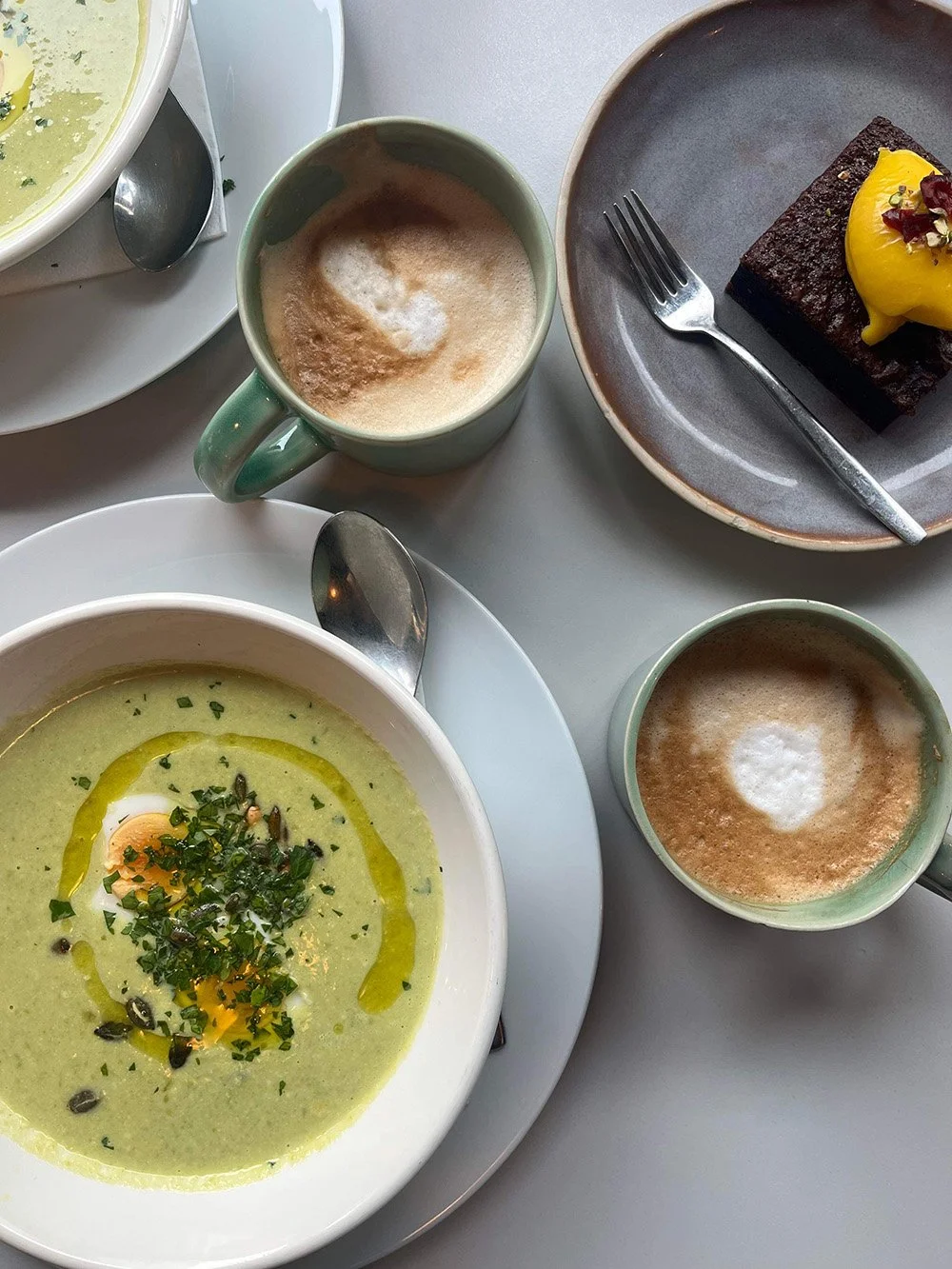 KaffeLykke: Frokost, lunsj, kaffe og hjerterom