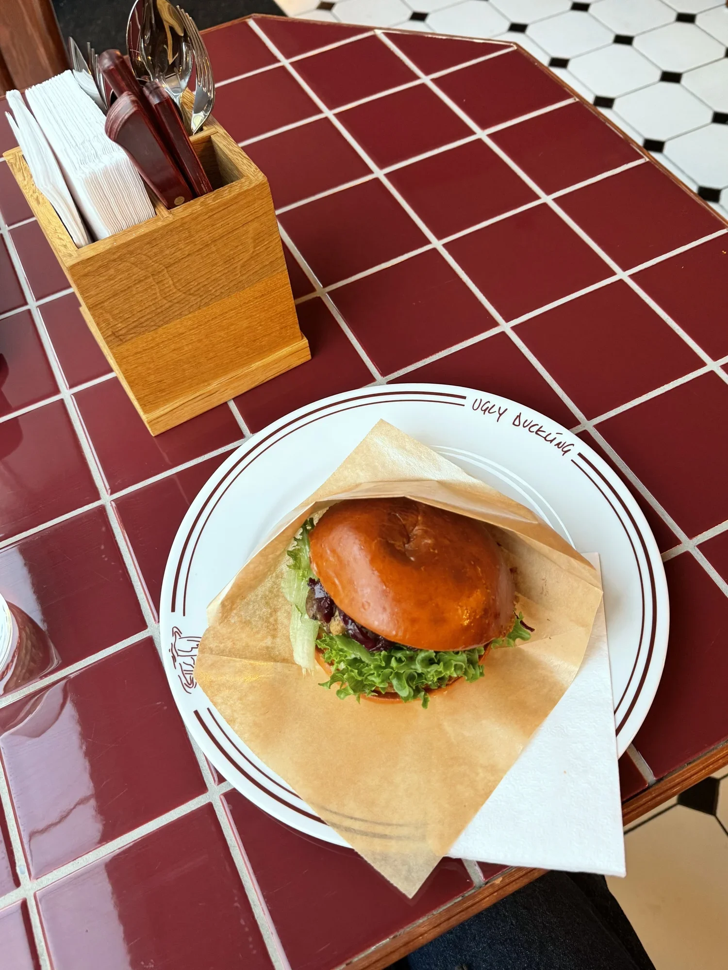 Ugly Duckling i Torggata: Oslos beste sandwich har fått et hjem