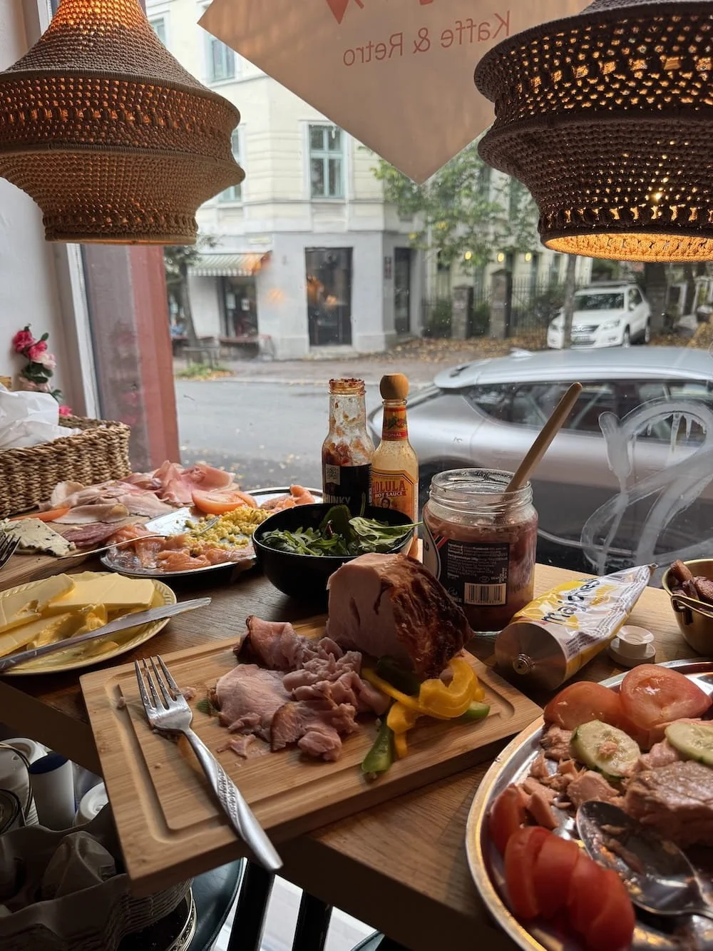 Arv Vin &amp; Vaffel: Brunsjbuffet hver lørdag