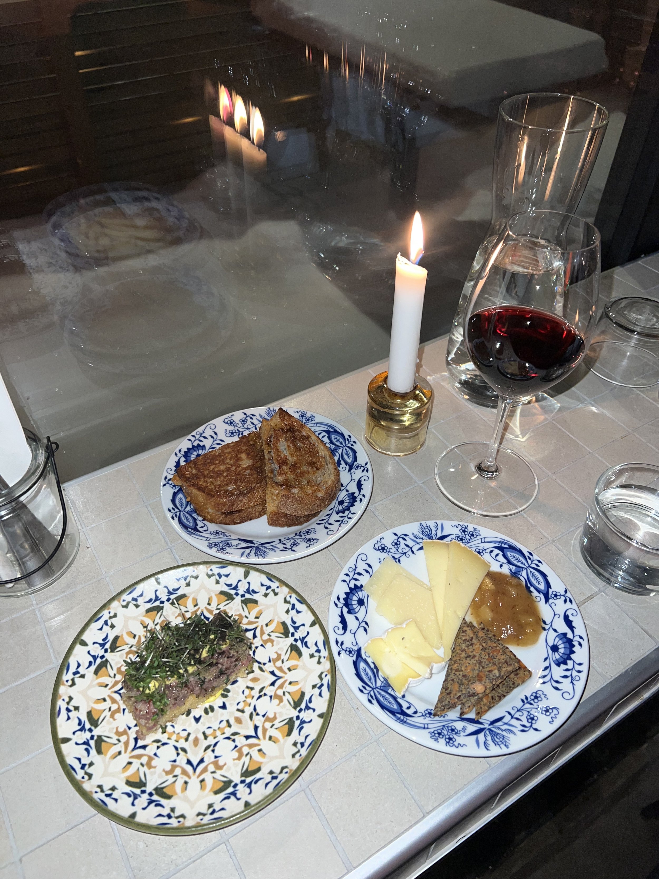 Vinkassen: En sjarmerende vinbar på Bislett