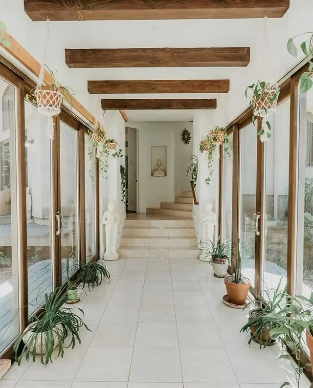 walkway.jpeg