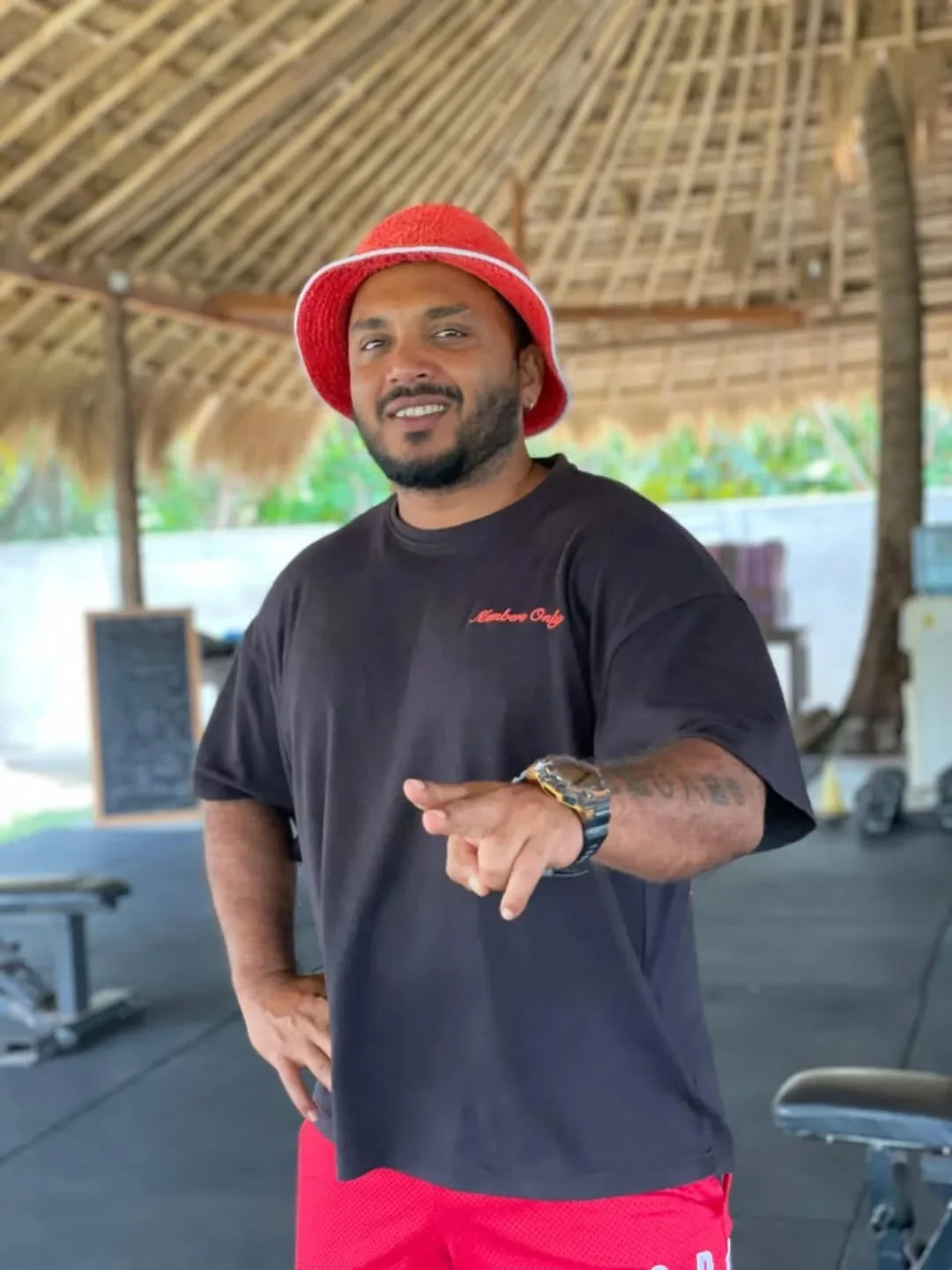 Meet Our Trainer &ndash; CHAMA

The Strength Behind THE BNKR

Chama is the driving force behind BNKR and a highly respected name in the fitness industry. With years of hands on experience training individuals from around the world, he brings global e