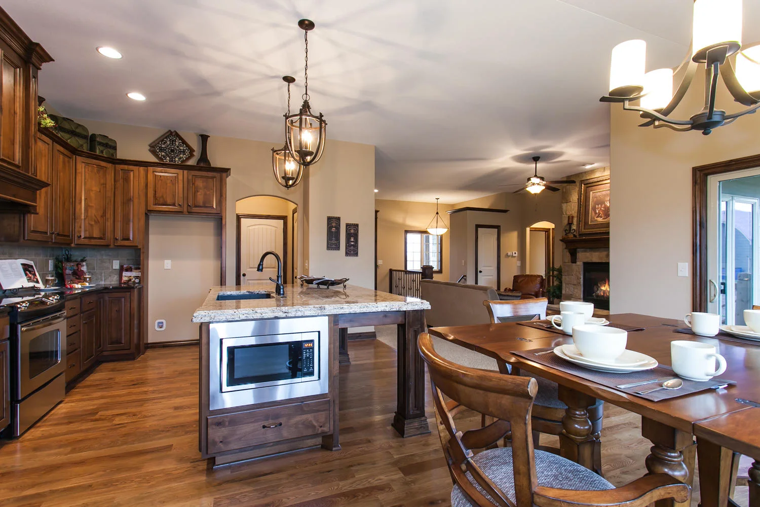 14706 W Valley Hi-large-012-12-Kitchen and Dining-1500x1000-72dpi.jpg