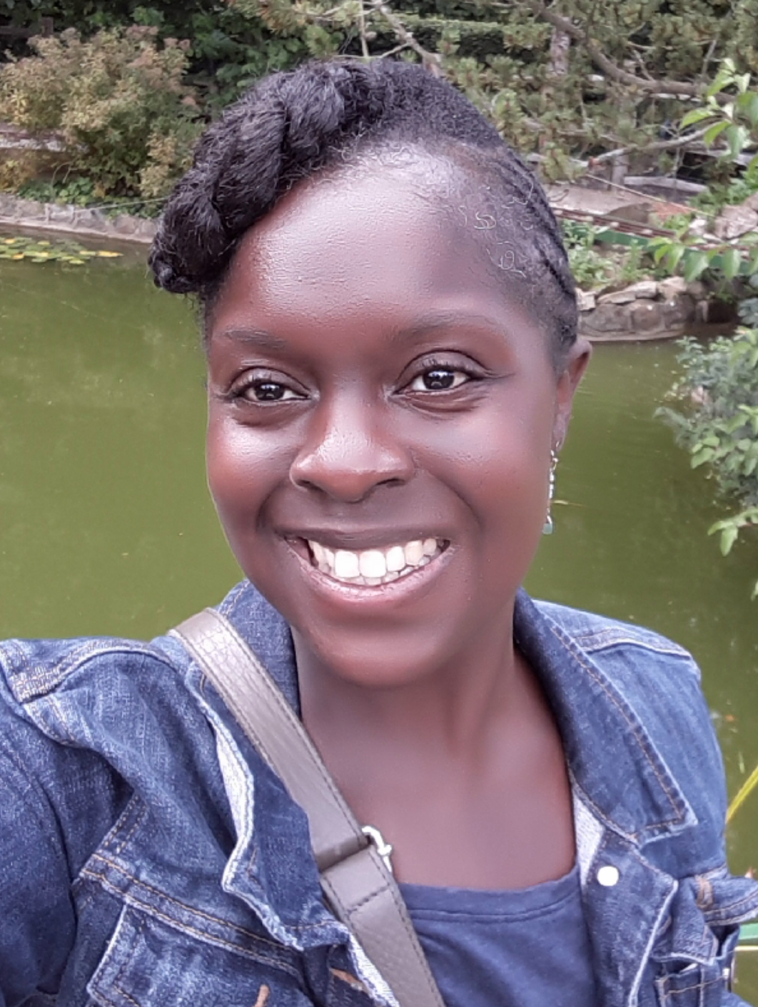 Vanessa Cropped.jpg