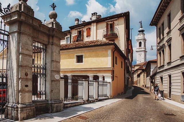 Inside #belluno

#italy #architecture #outdoor #urban #city #globetrotter #explore #roamtheplanet #old #ig_europe #ig_bucharest  #trip  #nikon #d7200 #picoftheday #topeuropephoto #main_vision #living_europe #visualambassadors #ig_mood #urbanaisle #la