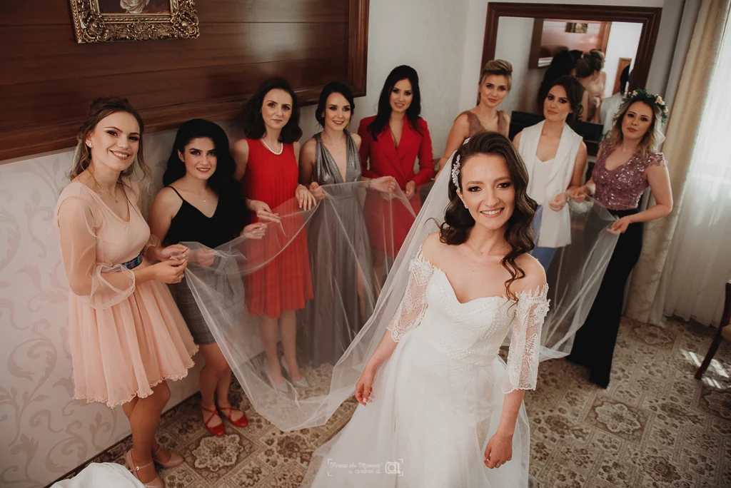 Laura + Bogdan-1181_o.jpg