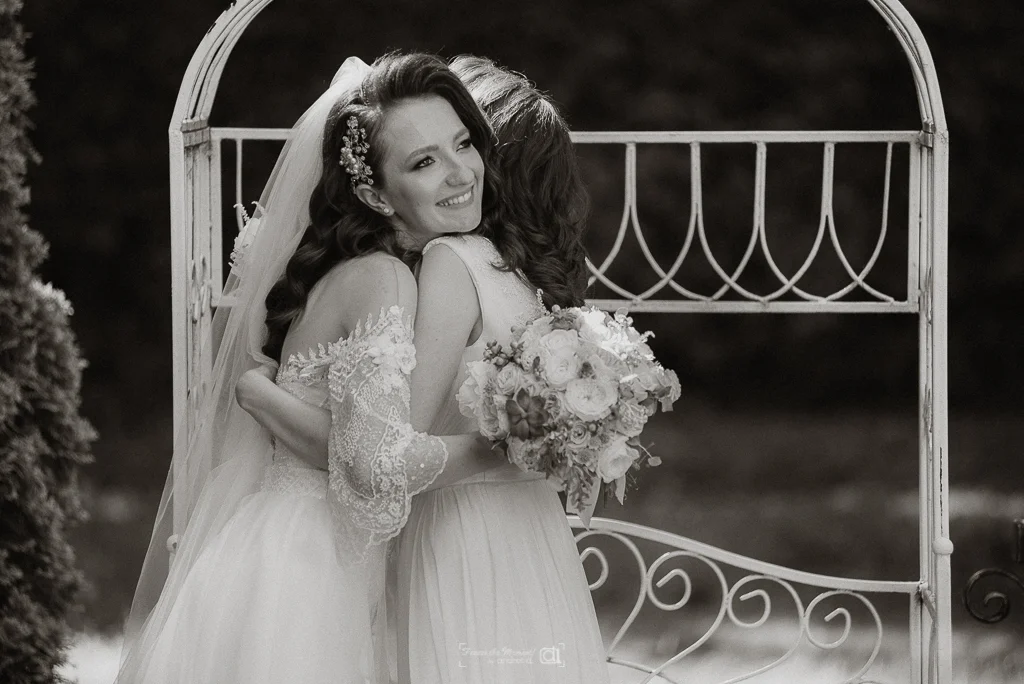 Laura + Bogdan-1575_o.jpg