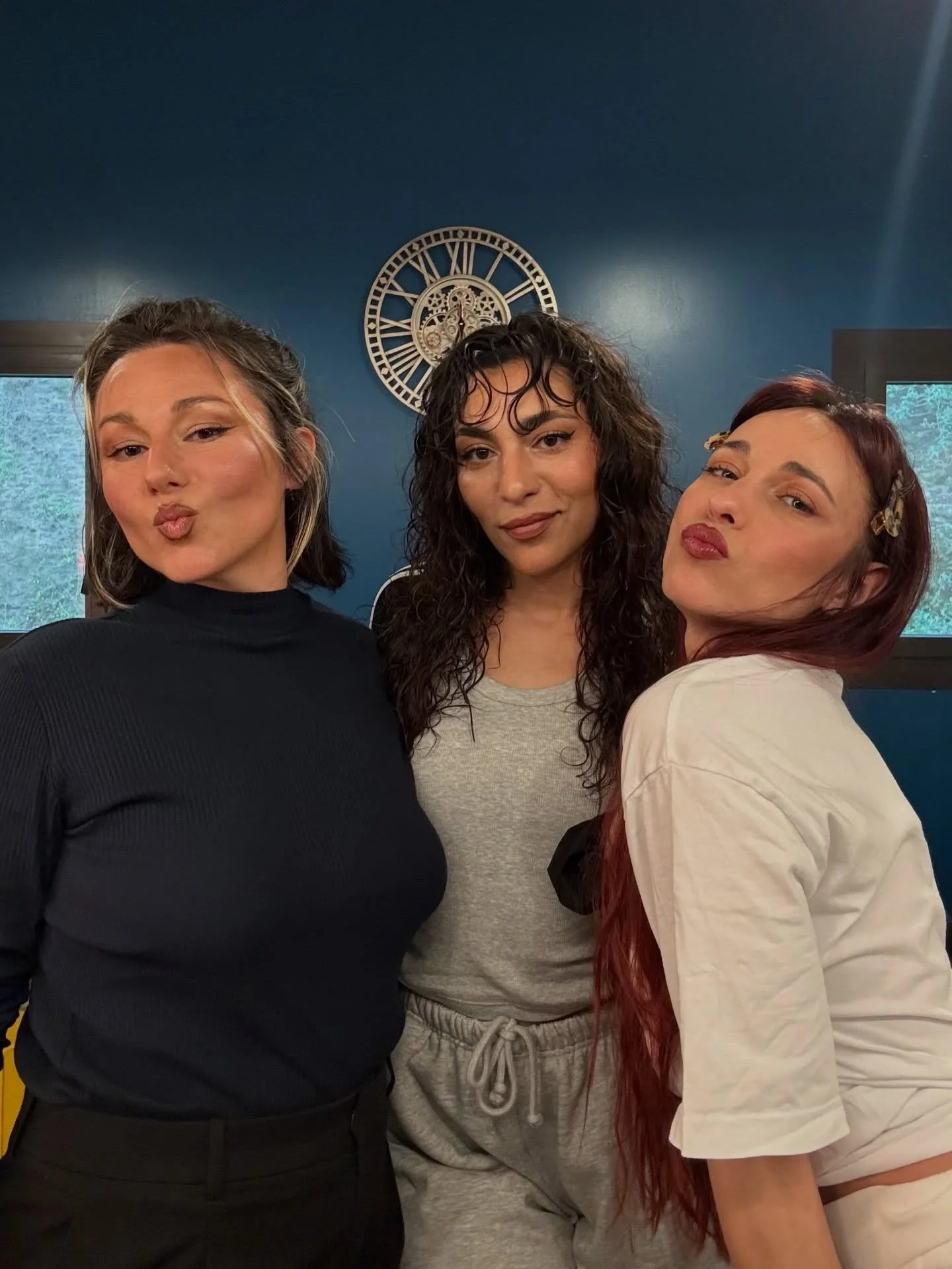 On est d&eacute;j&agrave; sur les 7 derni&egrave;res dates de la tourn&eacute;e S&rsquo;aimer c&rsquo;est une gal&egrave;re 🥲

Vous avez bien s&eacute;curis&eacute; vos places pour avril-mai ?

11.04 - Montpellier - @rockstore_mtp
17.04 - Grenoble -