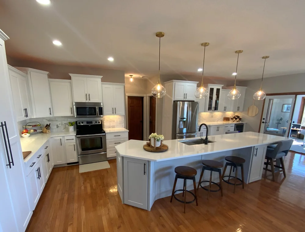 Kitchen Remodeling and Cabinet Makeover Service that's Fast, Beautiful ...