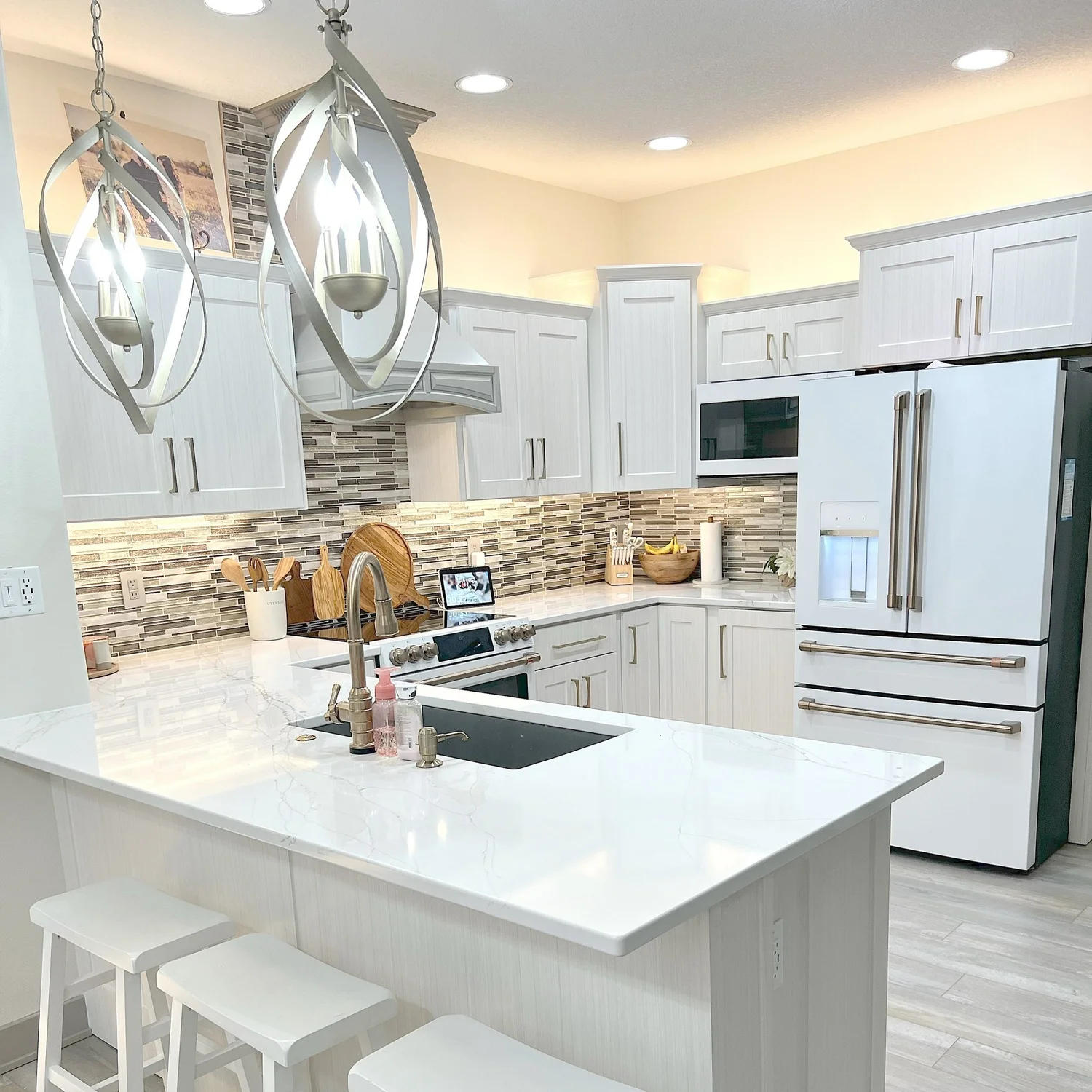 Kitchen Cabinet Remodels | The Fast, Beautiful, Affordable, Kitchen ...