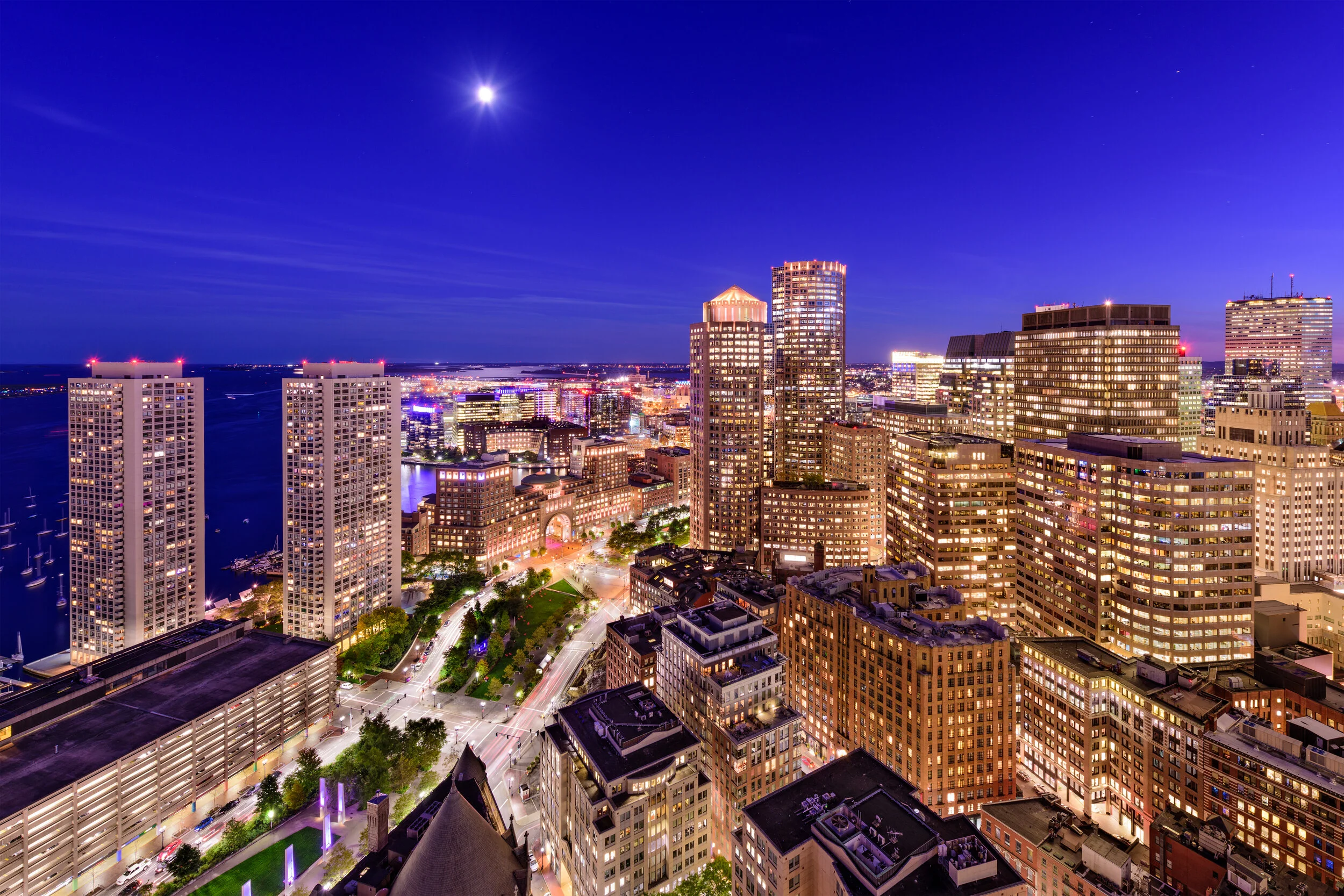 boston-financial-district-cityscape-PAHZYLD.jpg