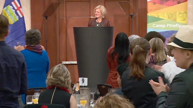 Se PrEP’arer à la PrEP en Alberta