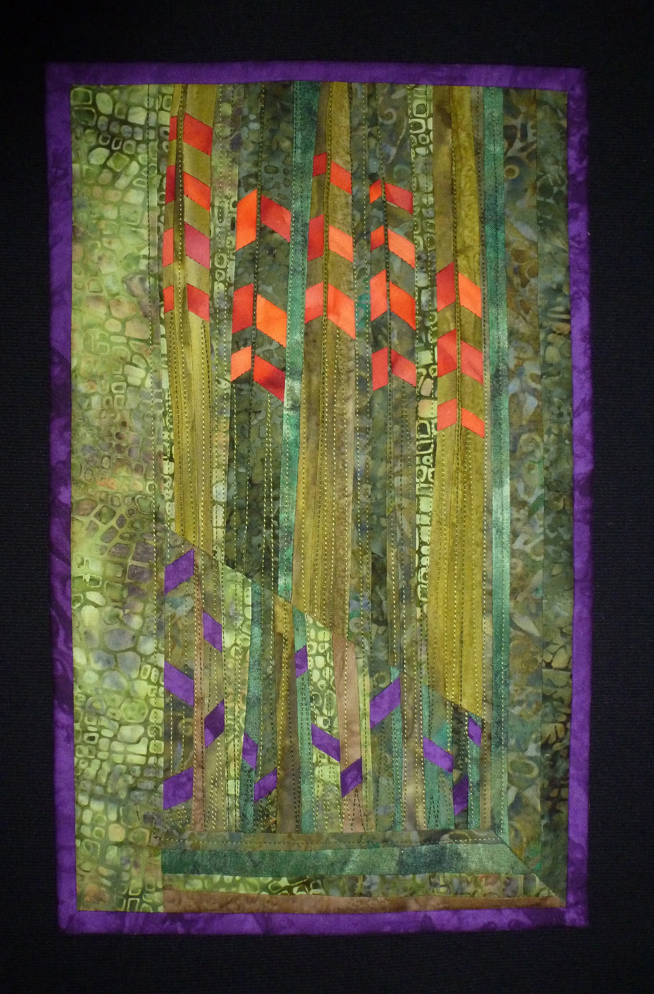 Sumac & Asters: Machine pieced & quilted. (6" x 10")