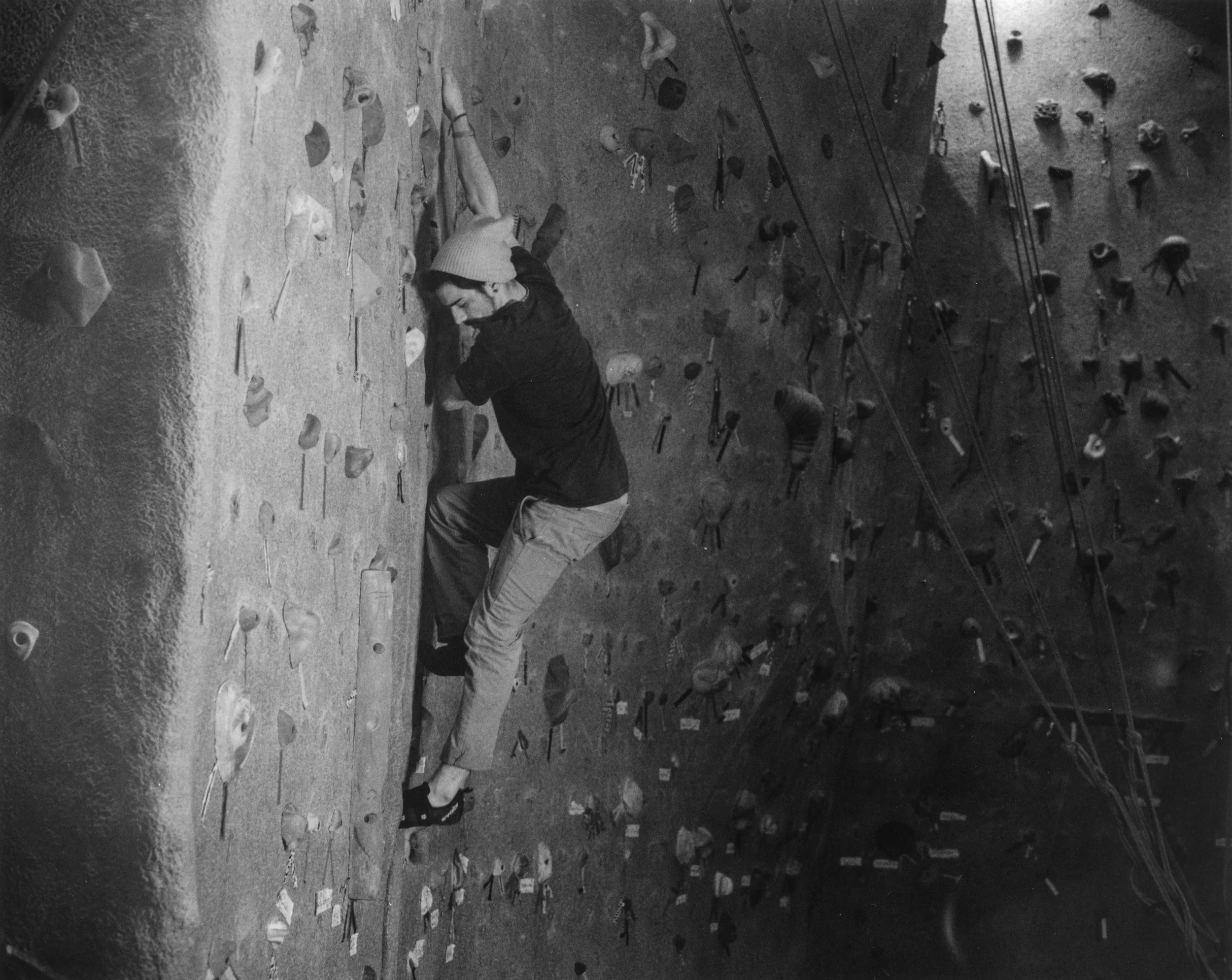 12_rockclimbers16.jpg