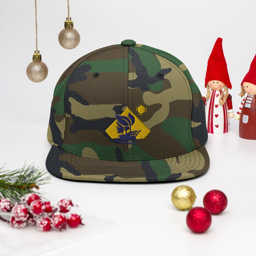 classic-snapback-green-camo-front-61b1f3cf8d5bf.jpg