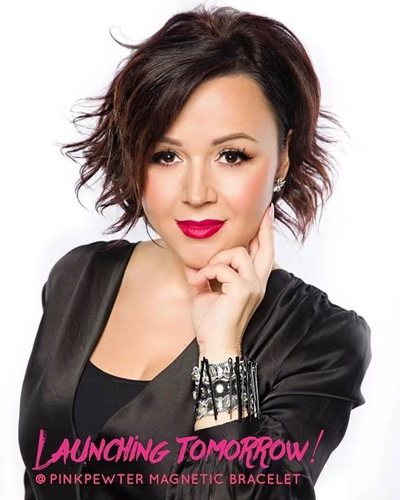 Pink Pewter Advertisement with Lala’s Updos
