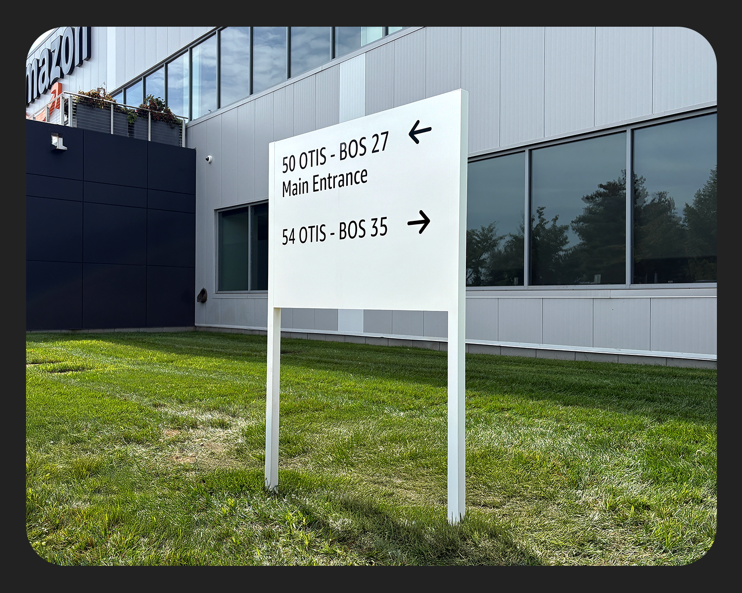 Amazon Robotics (Parking Lot Signs) (With Border).png