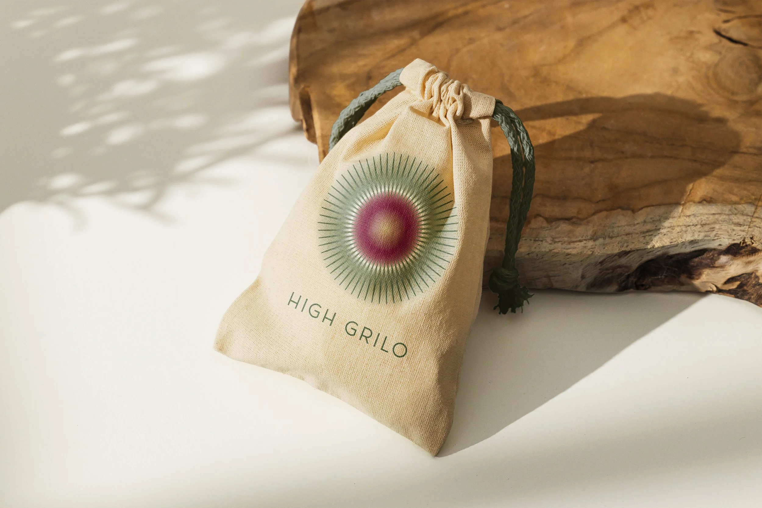Burlap_Bag_Mockup copiarhighgrilo.jpg