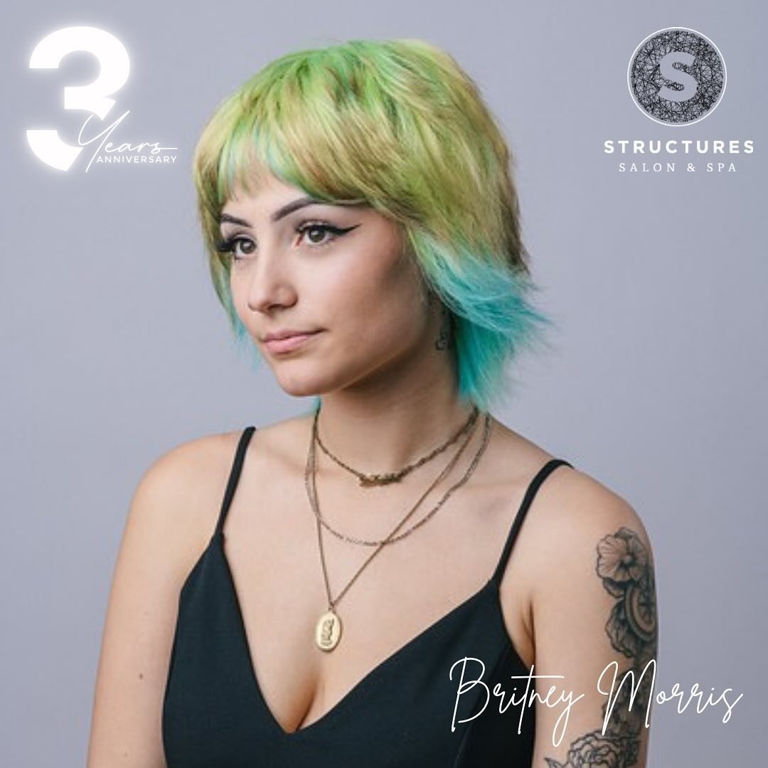🎊Happy 3 year anniversary to our awesome stylist Britney! We appreciate your fun and creative services, and are grateful to have you on our team. Here&rsquo;s to many more years with you!🎊