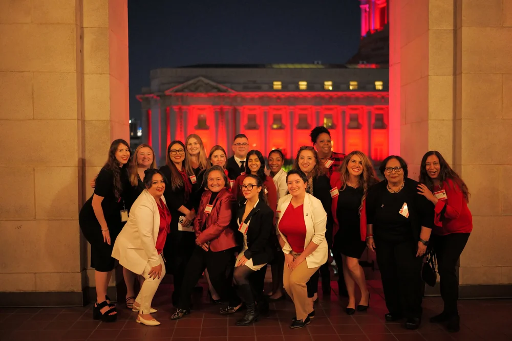 Careers — La Casa de las Madres