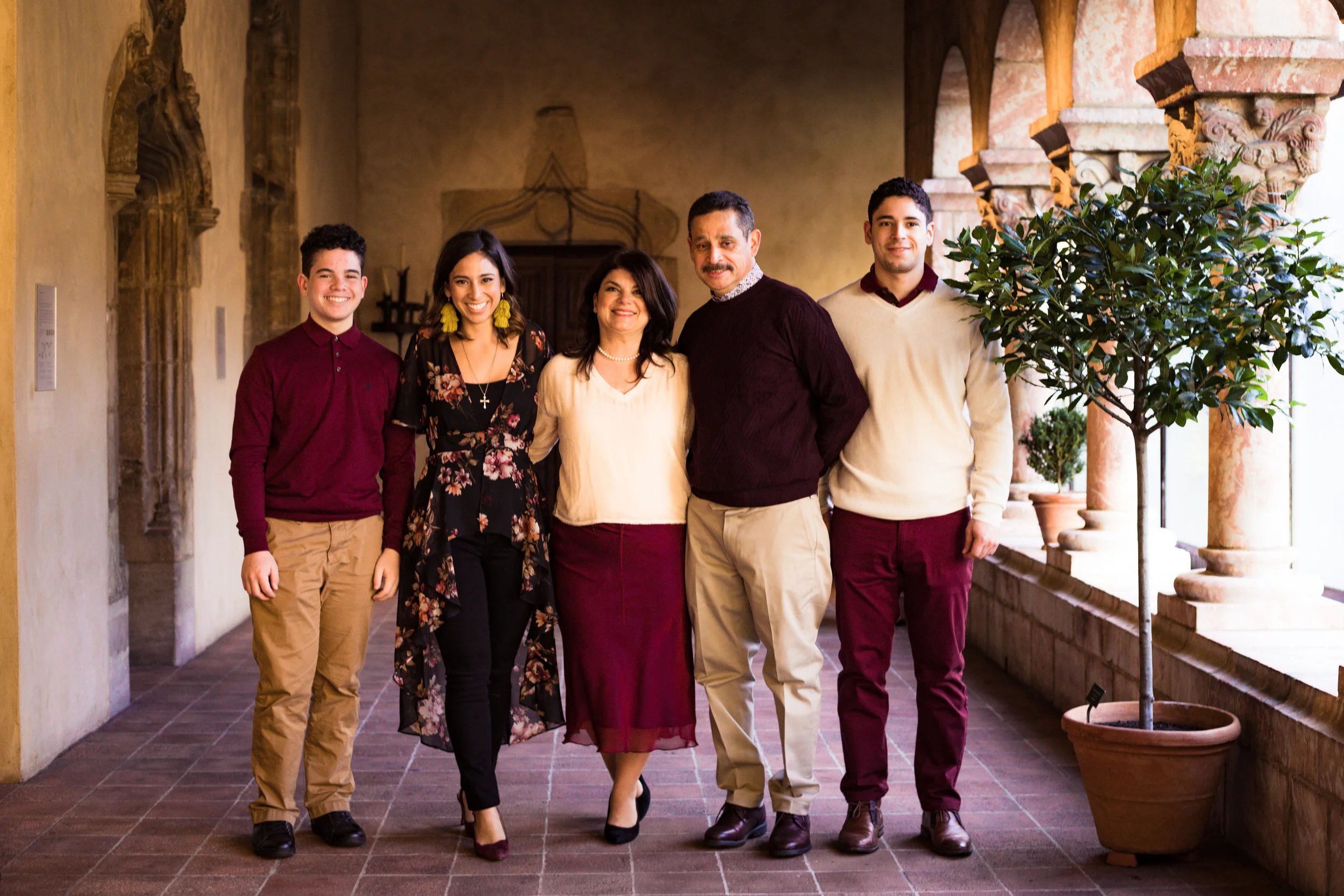 11.23.18 Rodriguez Family-25.jpg
