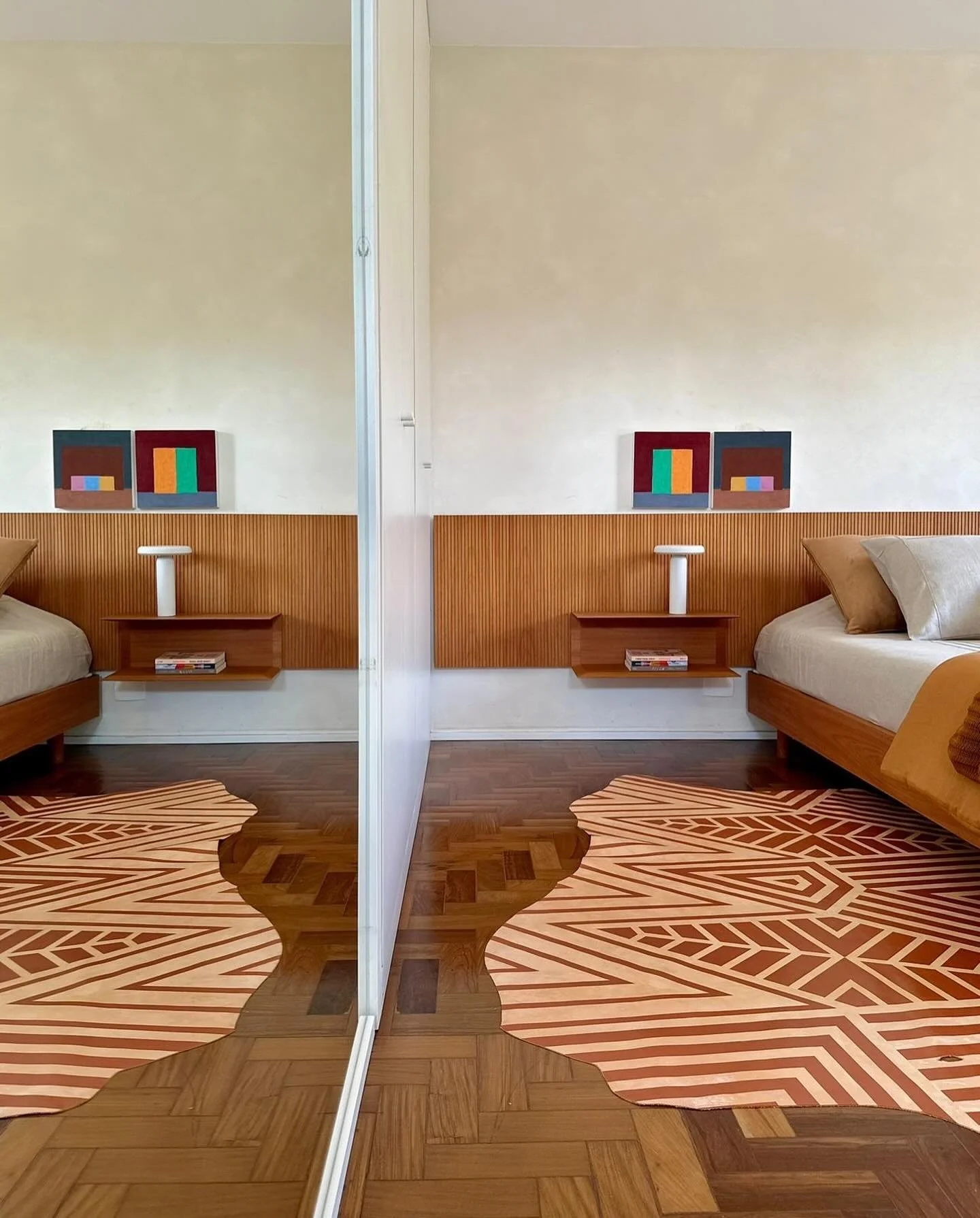 Pellle Borboleta &bull; caramelo 

@calufontes 
@casaejardim 
@proaarquitetos 
@tiagocappi