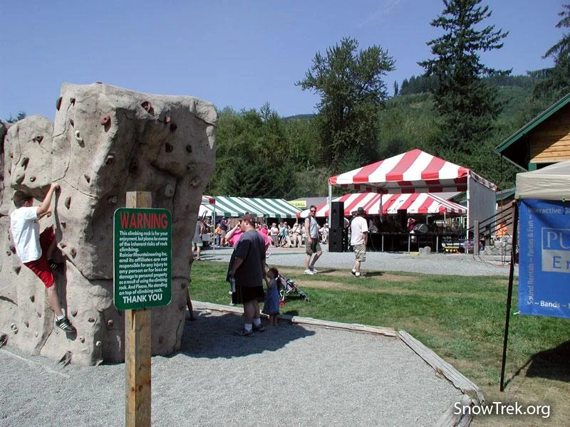 rainier-festival-01.jpg