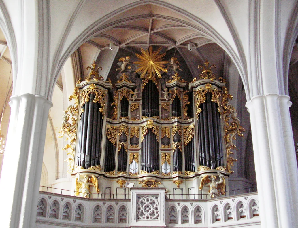 Wagner-Orgel_in_der_Marienkirche_zu_Berlin.jpg